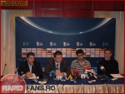 <<->> APASA pentru FOTO la dimensiunea mare <<->> <<->> 2006.11.30 PAO-RAPID (104)